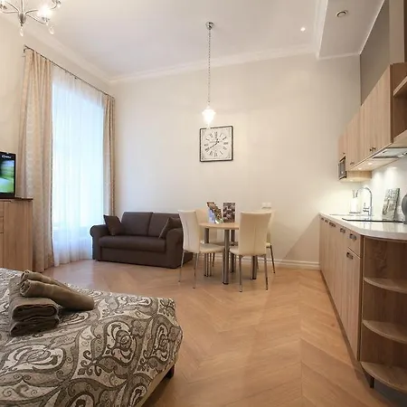 Apartment Delta - Old Town View *