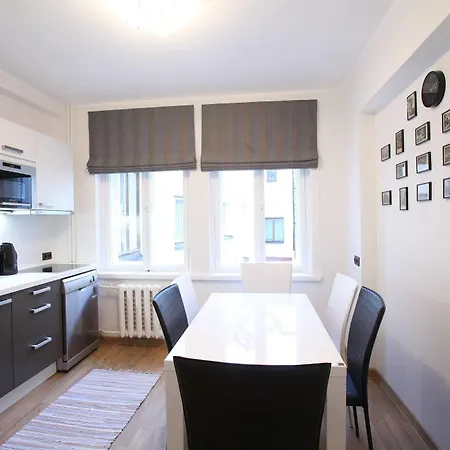 Delta - Old Town View Apartamento Tallin